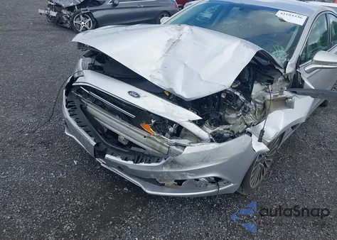 2017 Ford Fusion Se z USA, uszkodzony, nr VIN 3FA6P0H98HR112488